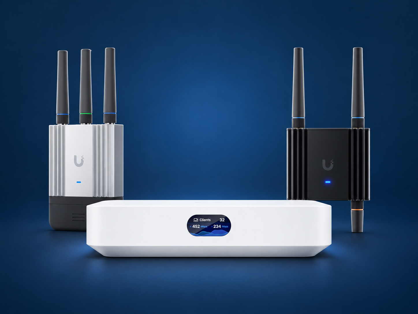 Drei mobile UniFi-Netzwerkgeräte für WLAN und Internet bei Veranstaltungen